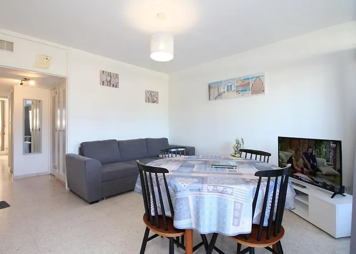 Appartement Bel T2 Avec Loggia à 2 Min Des Thermes, Wi-fi, Classé 2 étoiles - Fr-1-553-211 *
