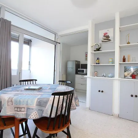 Bel T2 Avec Loggia A 2 Min Des Thermes, Wi-fi, Classe 2 Etoiles - Fr-1-553-211 شقة *
