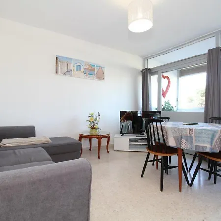 Bel T2 Avec Loggia A 2 Min Des Thermes, Wi-fi, Classe 2 Etoiles - Fr-1-553-211 * Balaruc-les-Bains